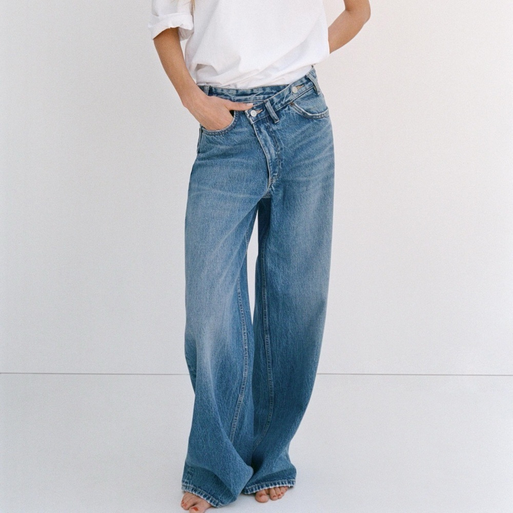 Zara TRF High-Rise Wide Leg Crossover Waist Jeans
